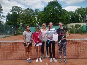 Tennisteam gewinnt die Bezirksmeisterschaft! 1 SUG Tennis Bezirksmeister