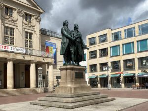 Spuren deutscher Geschichte in Weimar 2 Goethe und Schiller